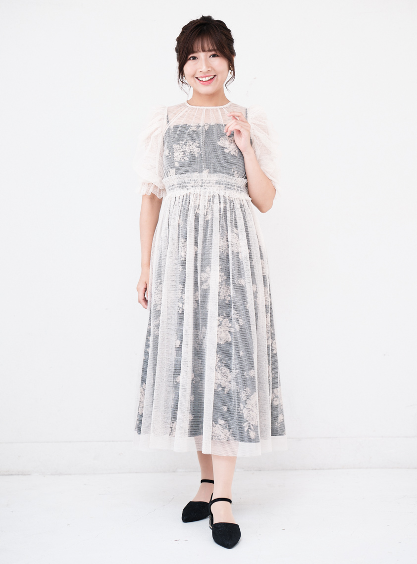 2wayレースシャーリング花柄キャミワンピース の画像1