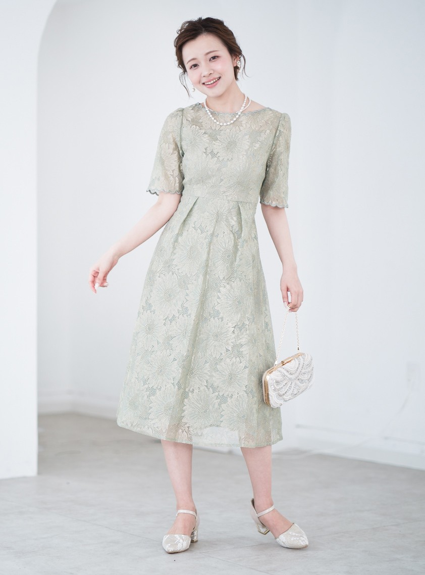 ゴールド刺繍レースヴィンテージワンピース の画像1