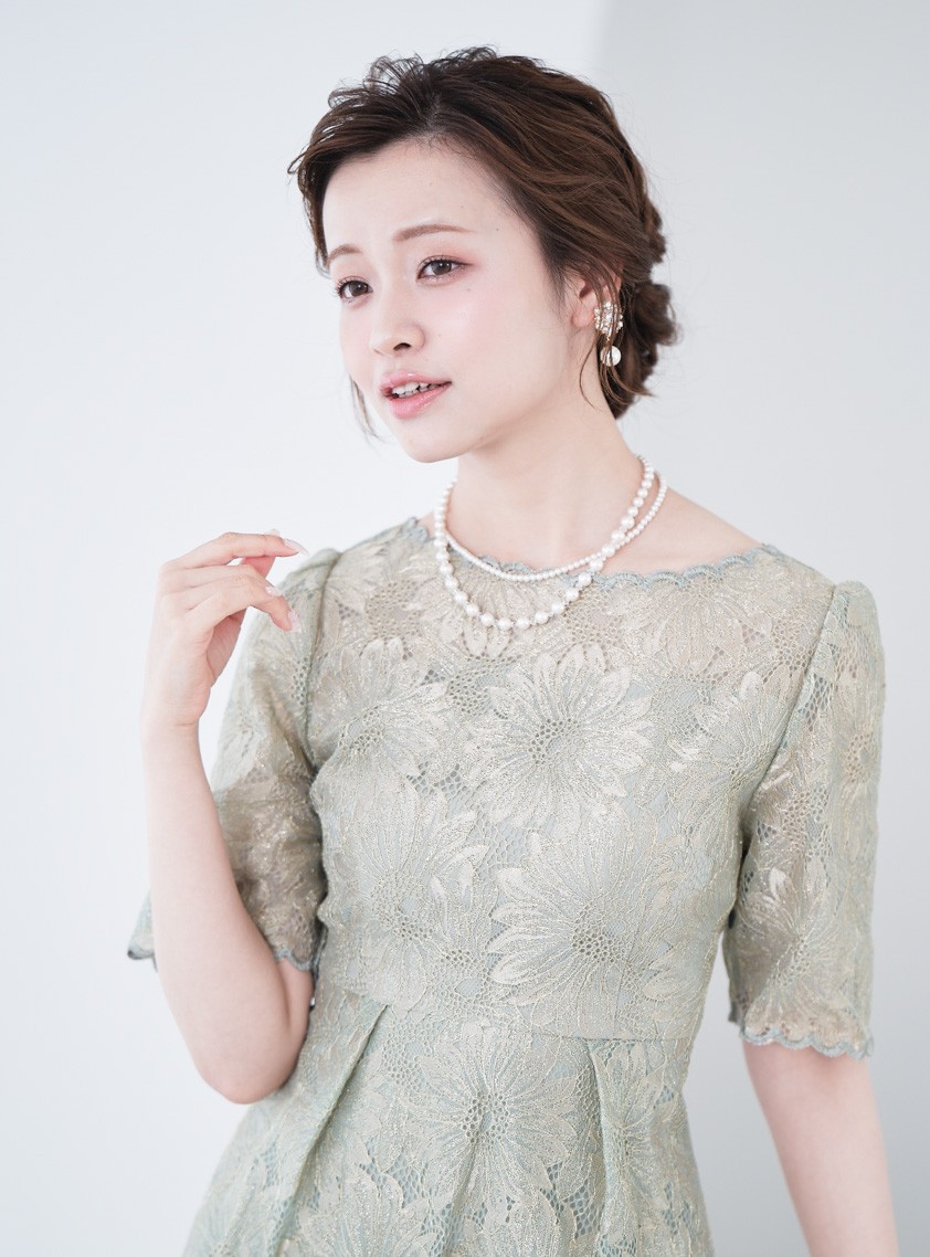 ゴールド刺繍レースヴィンテージワンピース の画像6