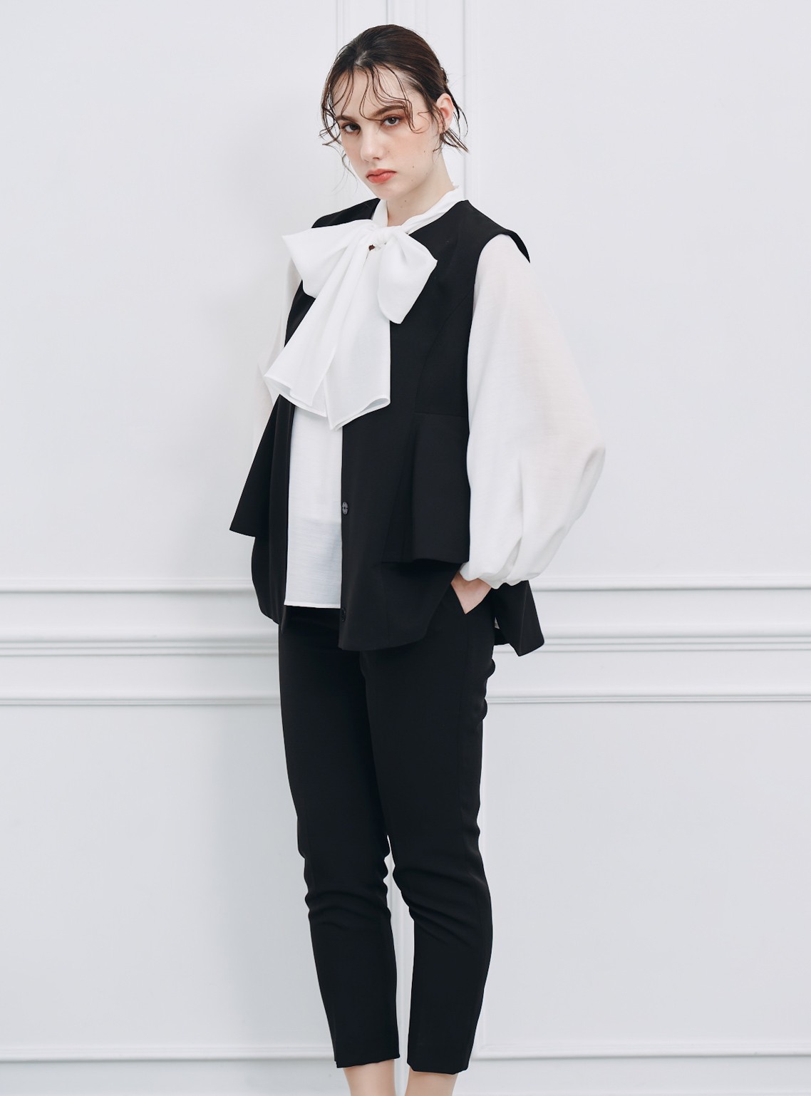 【CELFORD】ペプラムパールジレ・テーパードパンツセット の画像5