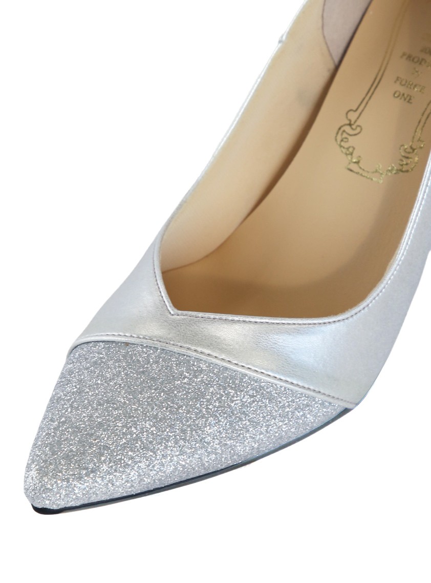 【日本製】ラメ切り替えポインテッドトゥパンプス の画像4