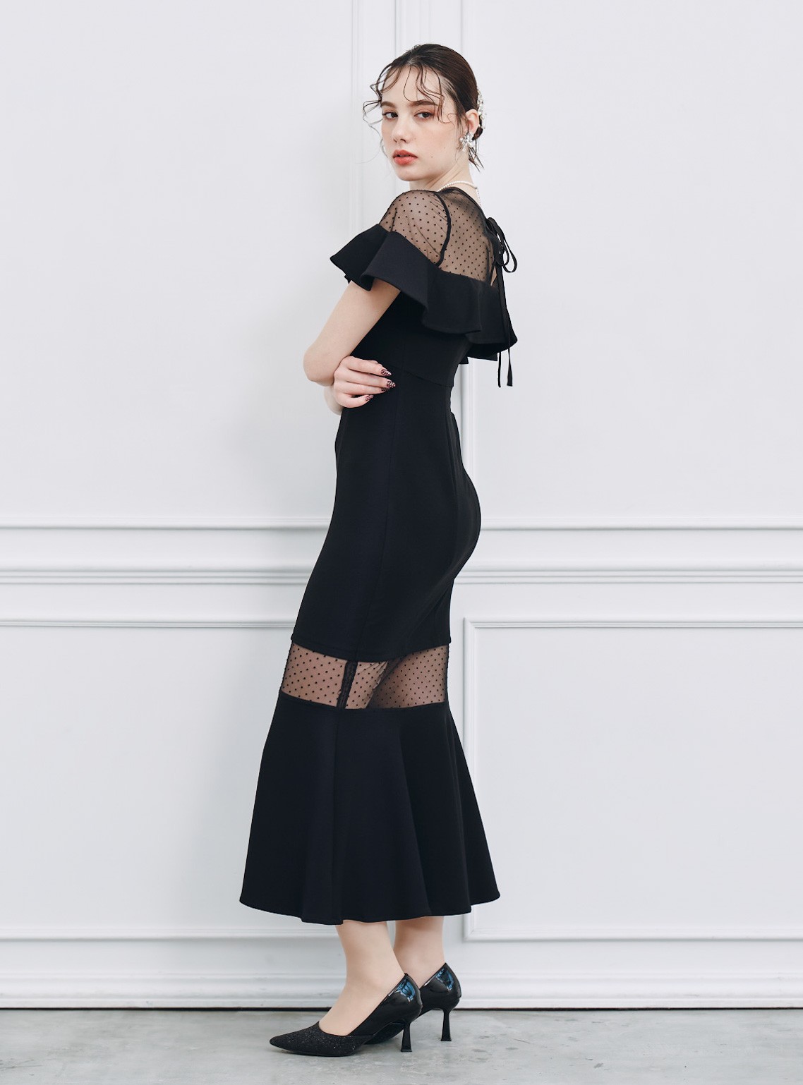 【SNIDEL】シアーデコルテマーメイドワンピース の画像2